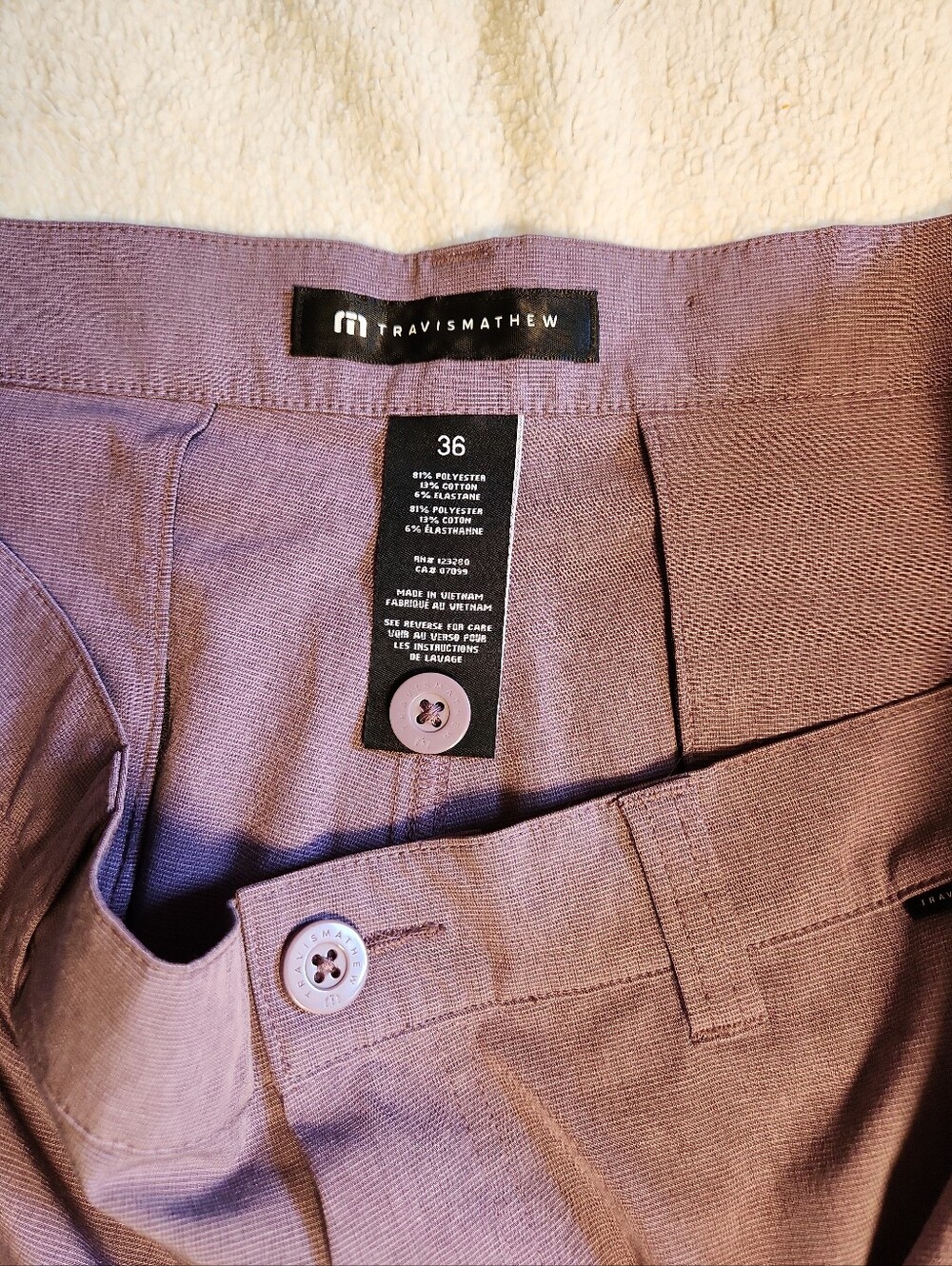 Travis Mathew Purple Lavender Flat Front Performance Golf Shorts Men's Size 36 - Picture 3 of 6